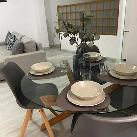 Holidays2malaga Jinetes Junto Casco Historico & Parking マラガ