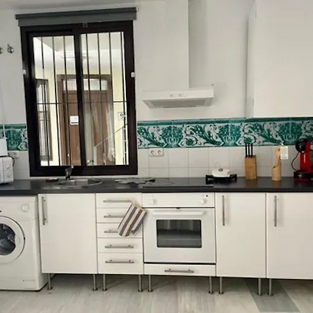 Holidays2malaga Jinetes Junto Casco Historico & Parking *