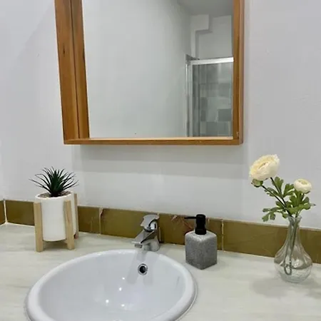 Holidays2malaga Jinetes Junto Casco Historico & Parking *