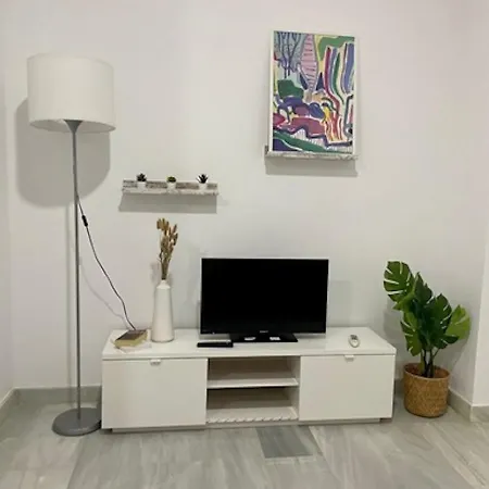 Holidays2malaga Jinetes Junto Casco Histórico&parking Apartamento